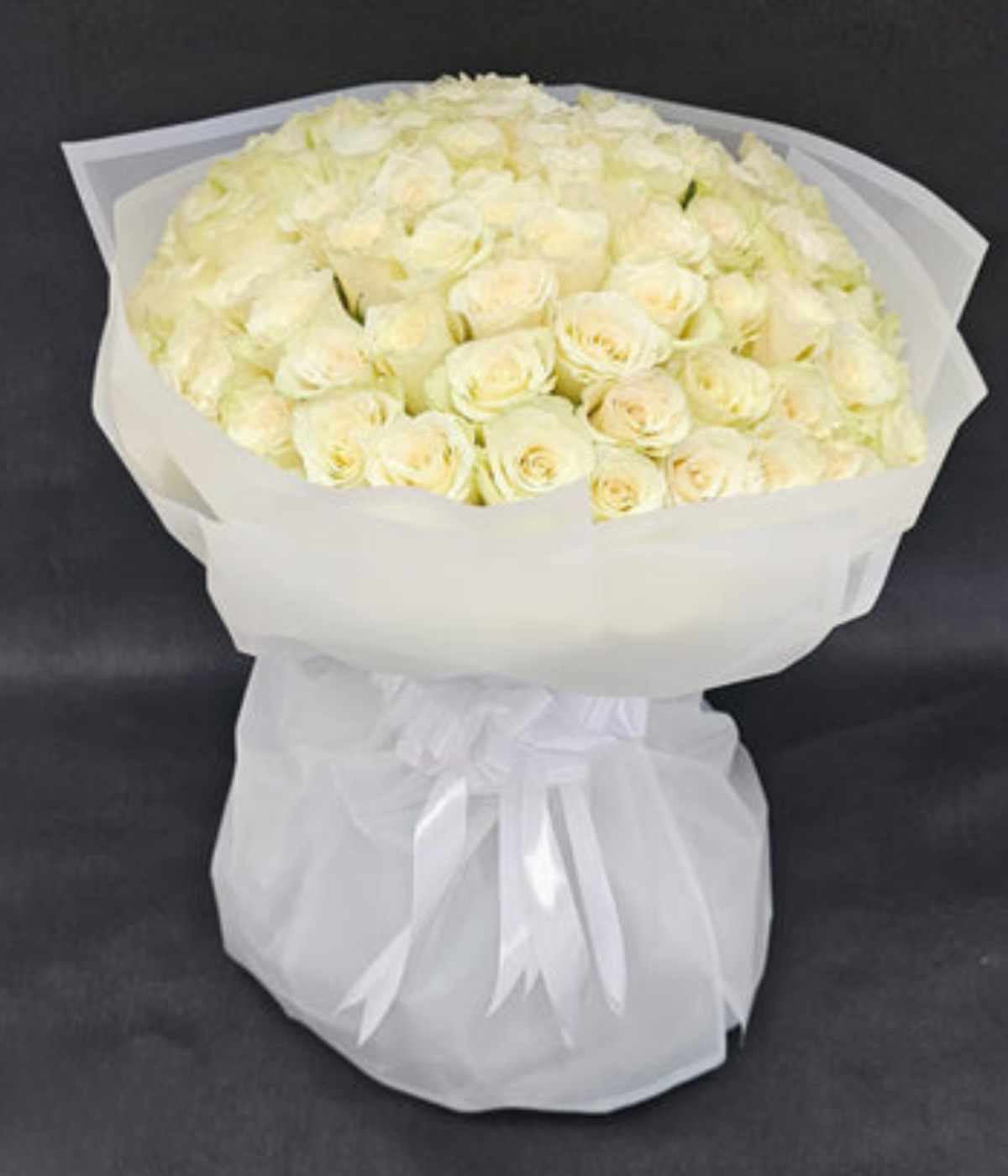 Devoted Love Pure 99 White Roses