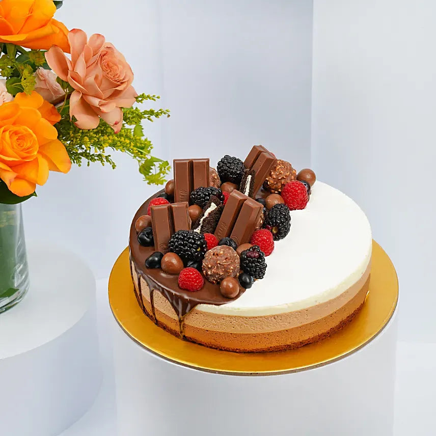 Luxury Rose Arrangement with Delicious Chocolate Cake